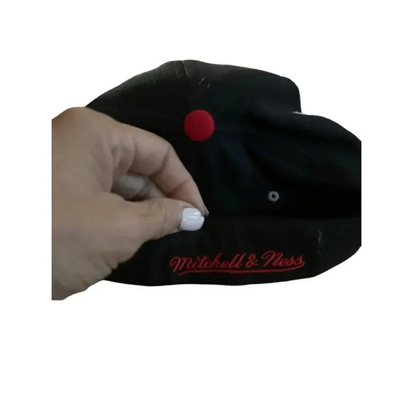 Mitchell & Ness Men's Chicago Bulls One Size - Picture 2 of 6